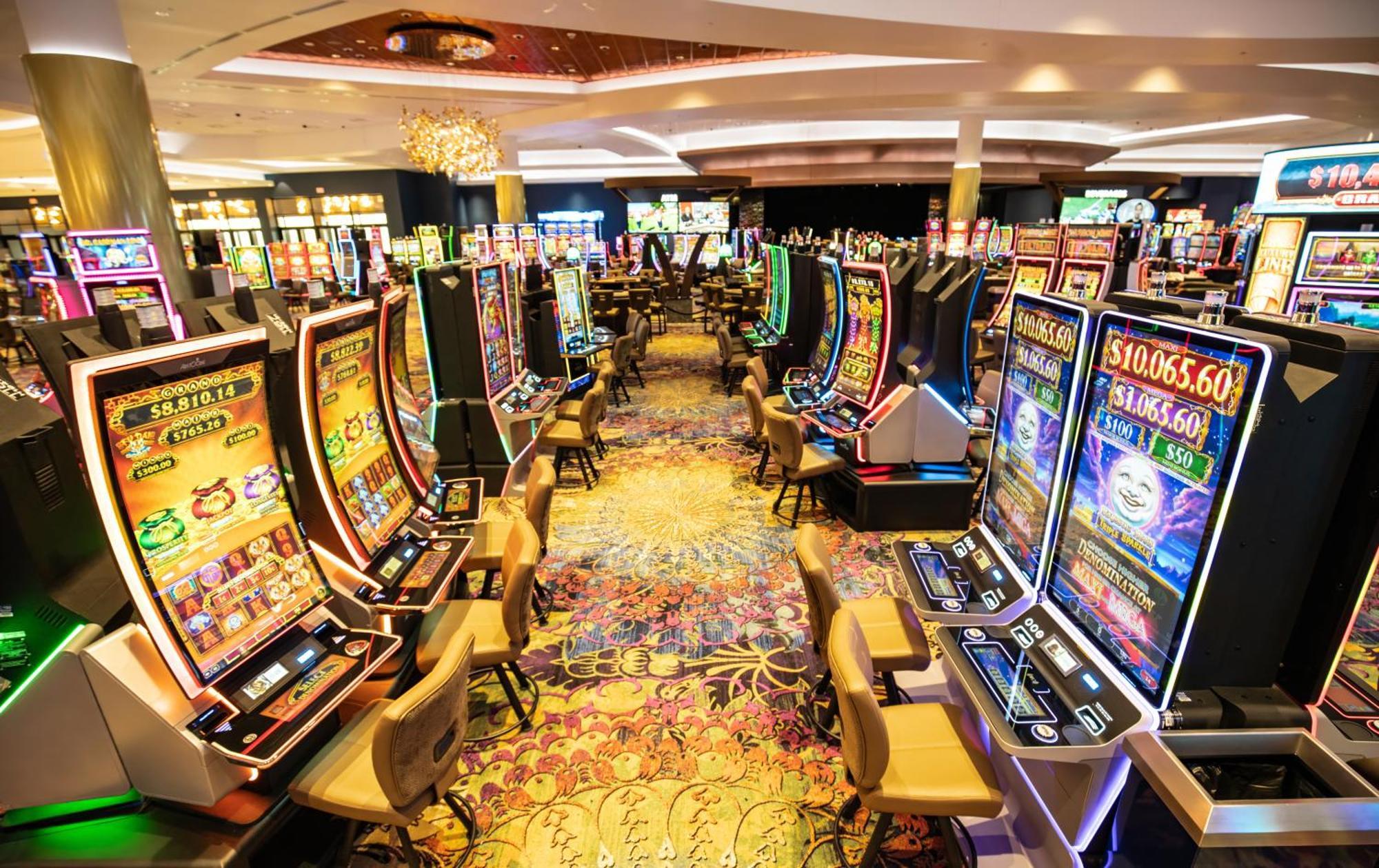 Walker'S Bluff Casino Resort Carbondale Extérieur photo